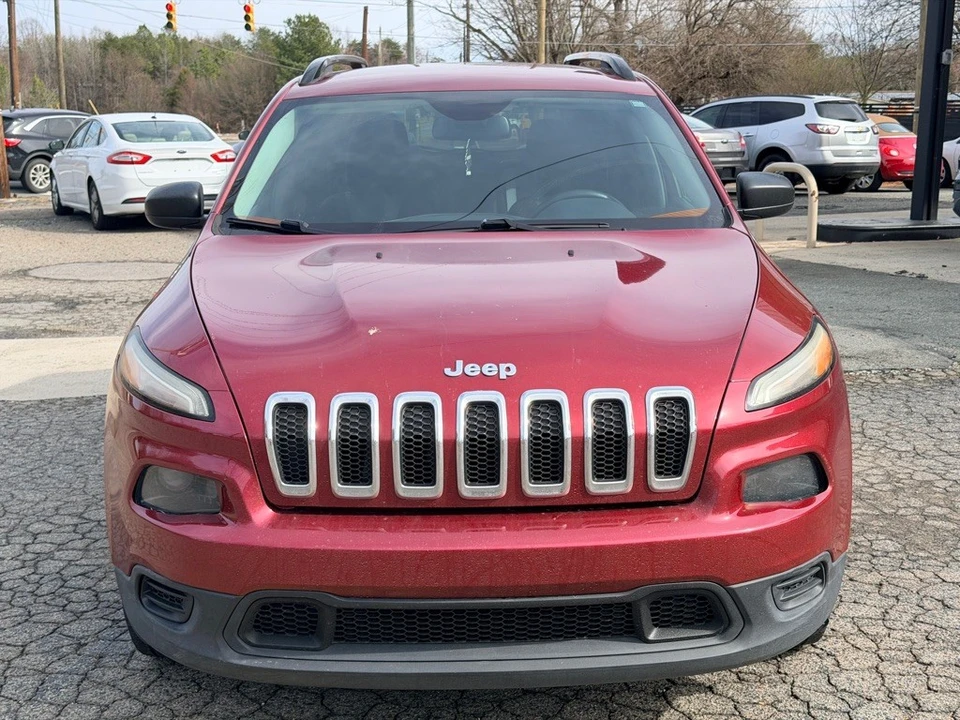 2016 Jeep KL Cherokee - Image 2 of 15