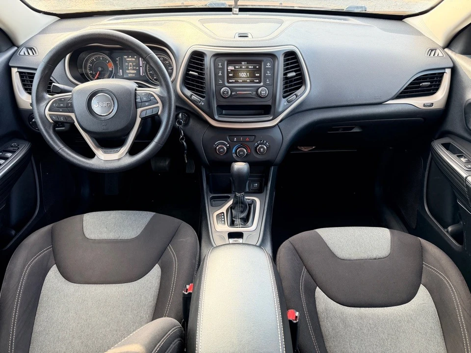 2016 Jeep KL Cherokee - Image 13 of 15