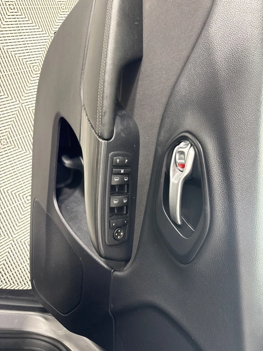 2016 Jeep KL Cherokee - Image 11 of 12