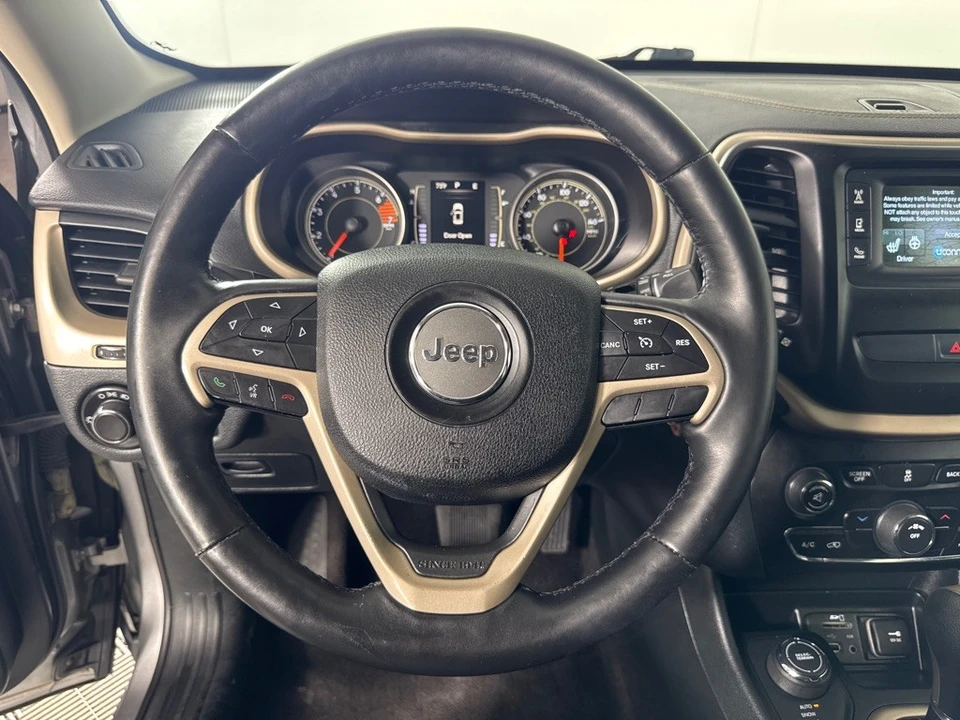 2016 Jeep KL Cherokee - Image 15 of 21