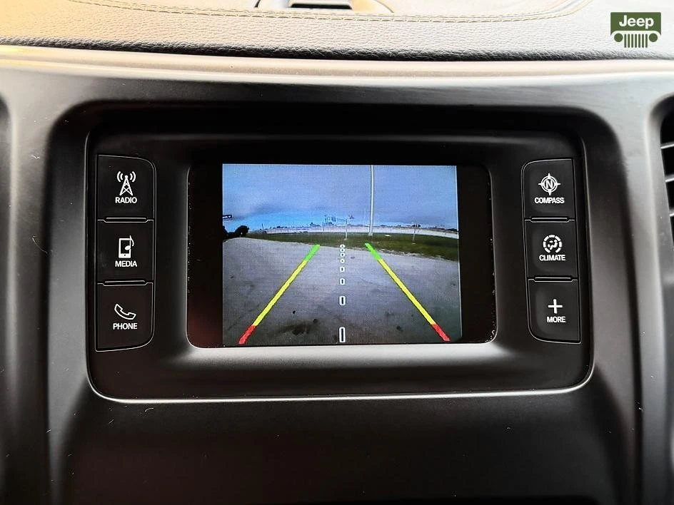 2016 Jeep KL Cherokee - Image 23 of 31