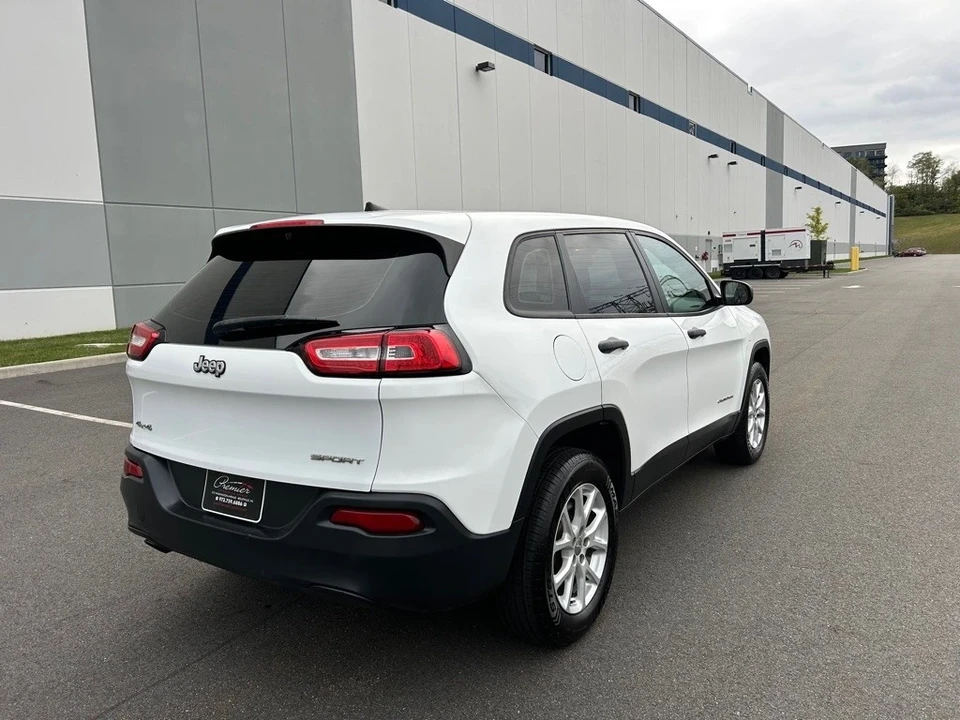 2016 Jeep KL Cherokee - Image 4 of 12