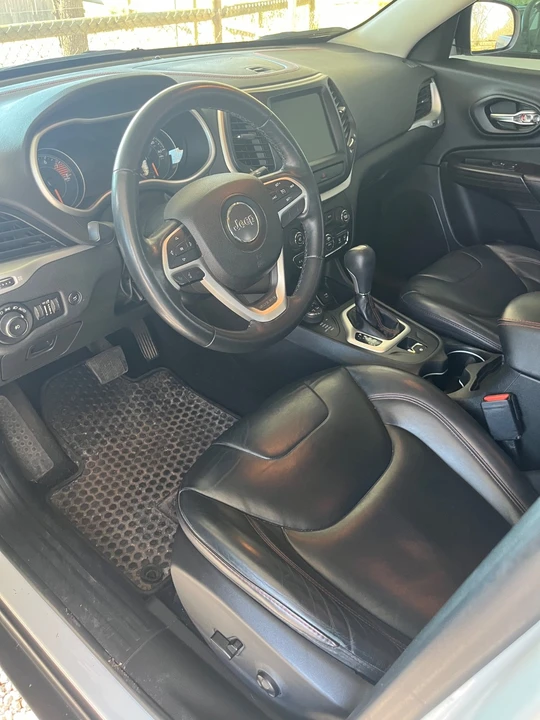 2016 Jeep KL Cherokee - Image 3 of 9
