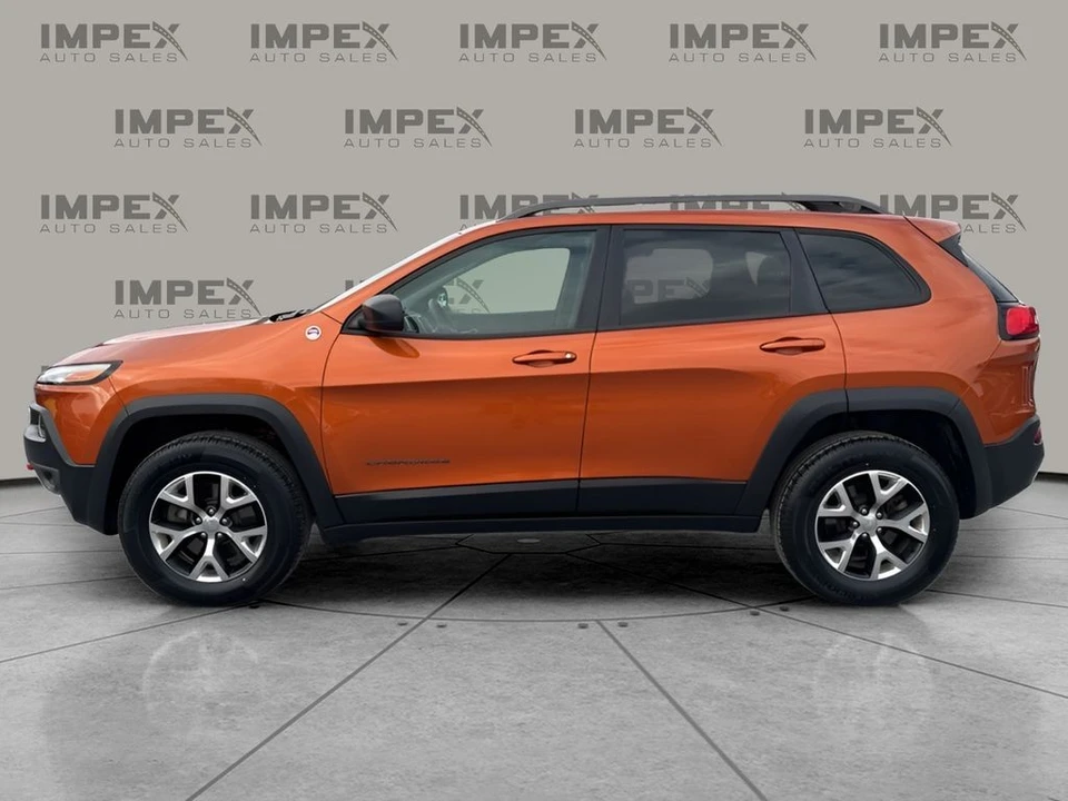 2016 Jeep KL Cherokee - Image 2 of 12