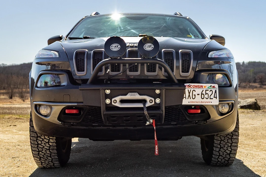 2016 Jeep KL Cherokee - Image 2 of 31