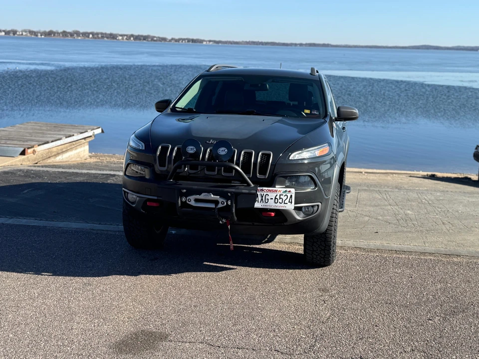 2016 Jeep KL Cherokee - Image 11 of 31
