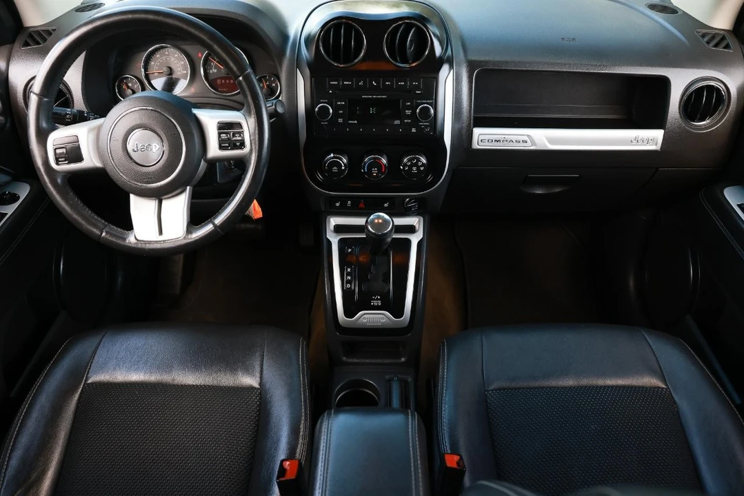 2016 Jeep Compass - Image 2 of 21