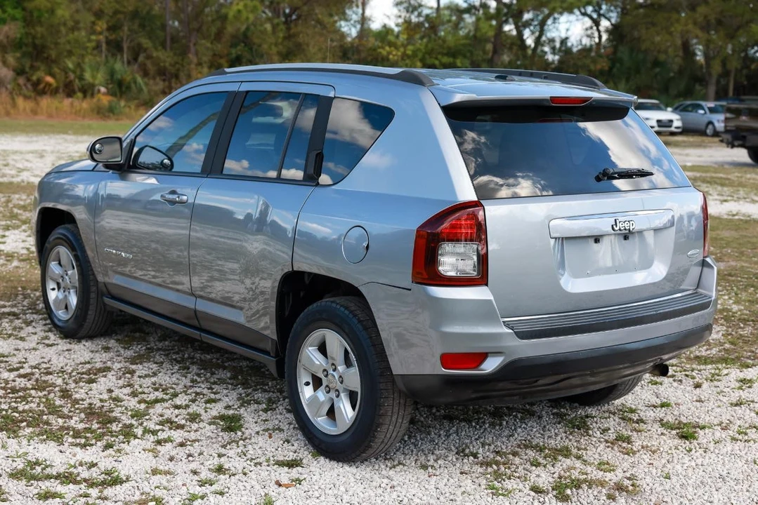 2016 Jeep Compass - Image 5 of 21