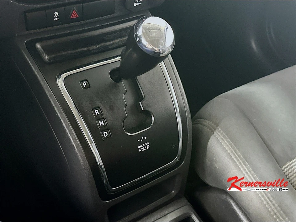 2016 Jeep Compass - Image 16 of 21