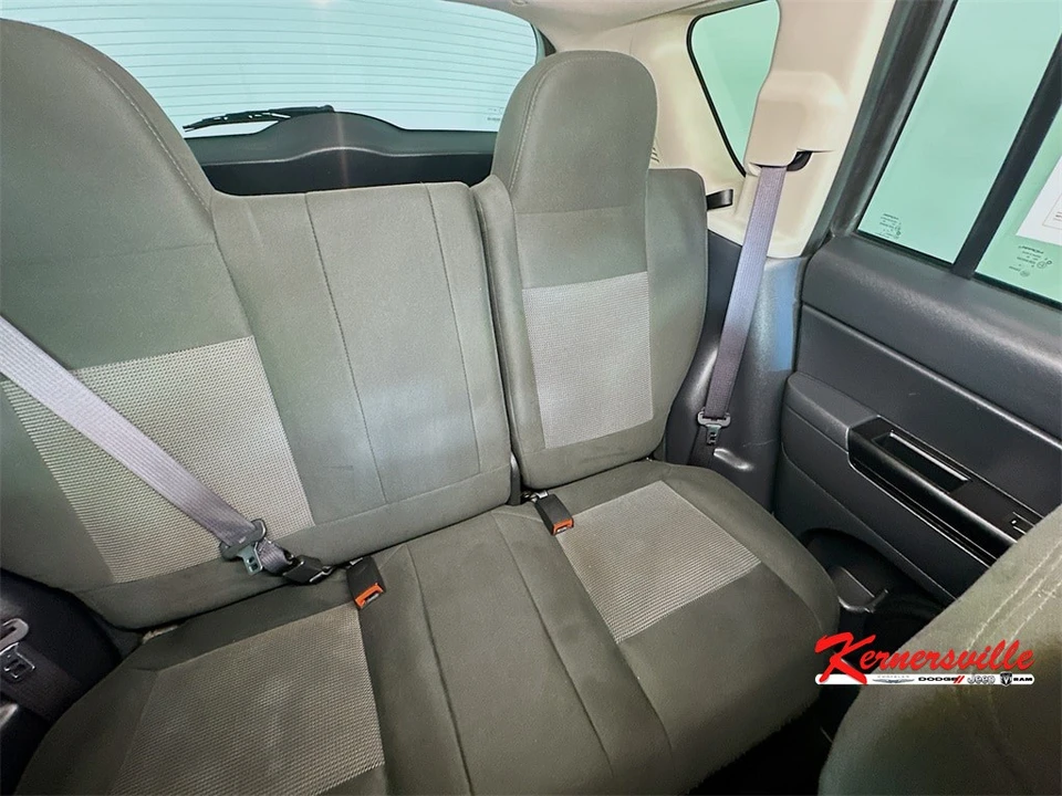 2016 Jeep Compass - Image 14 of 21