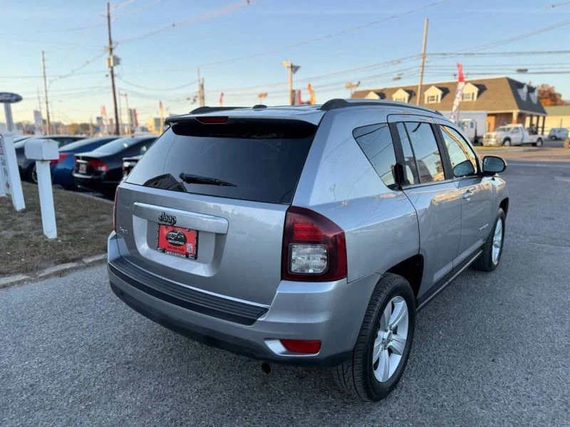 2016 Jeep Compass - Image 9 of 12