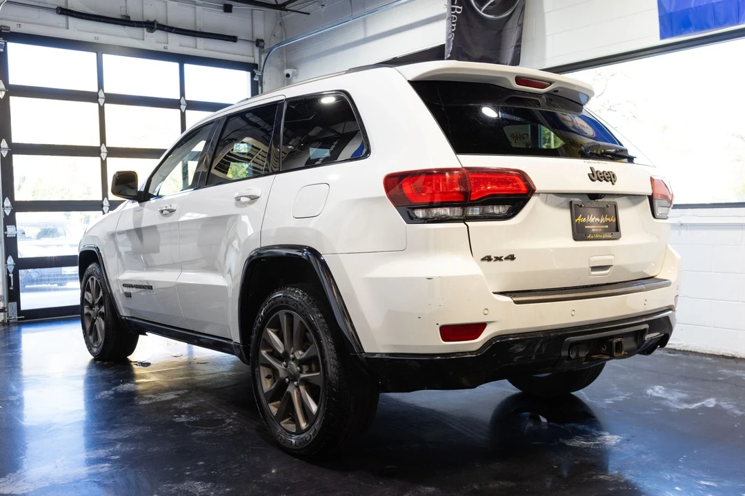 2016 Jeep WK2 Grand Cherokee - Image 10 of 12