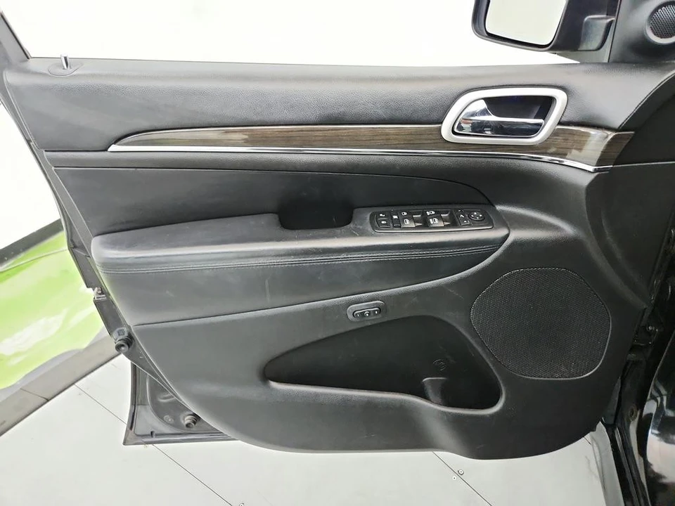 2016 Jeep WK2 Grand Cherokee - Image 24 of 31