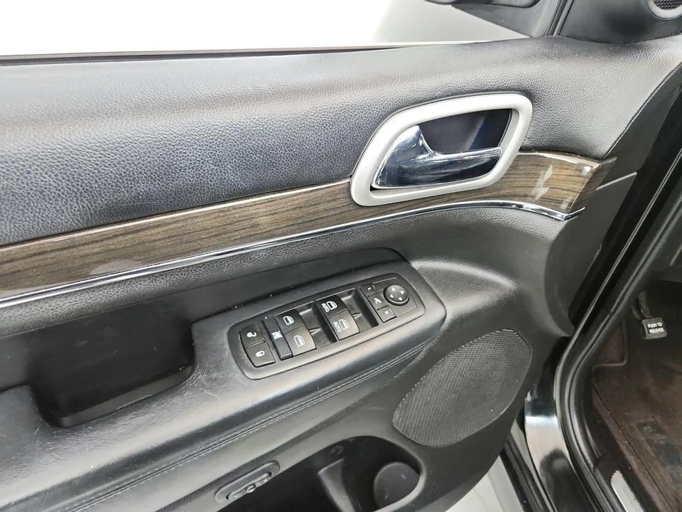 2016 Jeep WK2 Grand Cherokee - Image 23 of 31