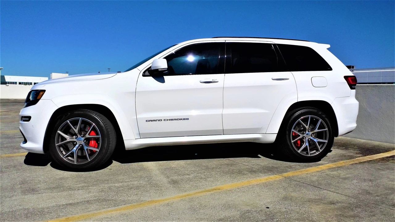 2016 Jeep WK2 Grand Cherokee - Image 17 of 31