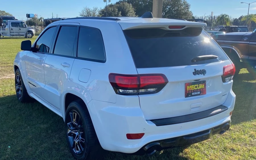 2016 Jeep WK2 Grand Cherokee - Image 2 of 10