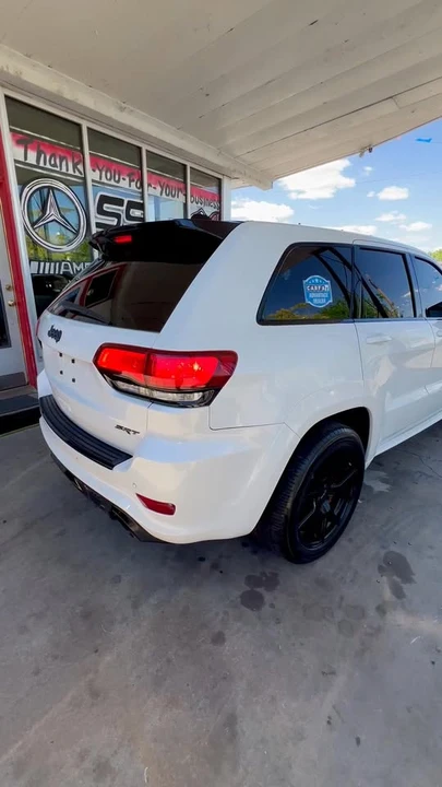 2016 Jeep WK2 Grand Cherokee SRT - Image 20 of 20