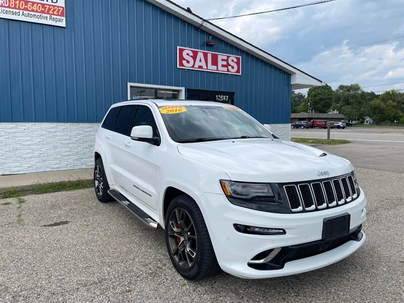 2016 Jeep WK2 Grand Cherokee SRT - Image 9 of 31