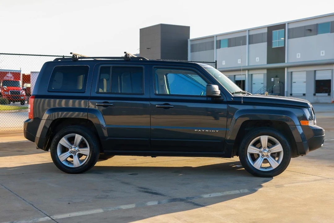 2016 Jeep Patriot - Image 13 of 21
