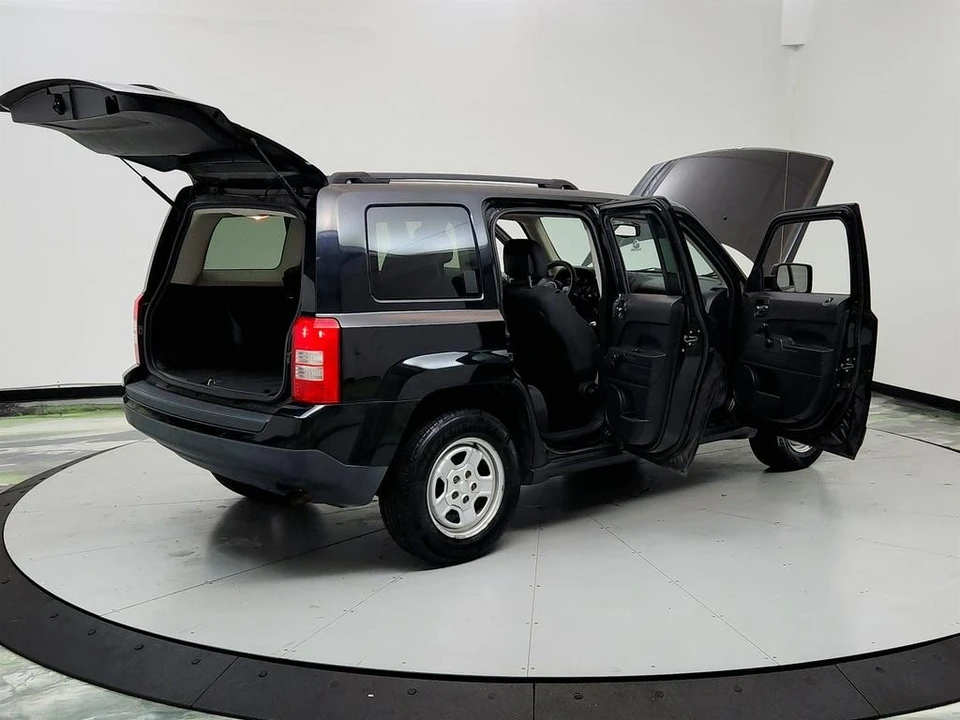 2016 Jeep Patriot - Image 9 of 12