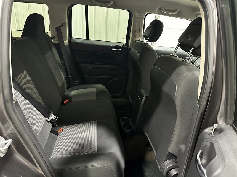 2016 Jeep Patriot - Image 16 of 21
