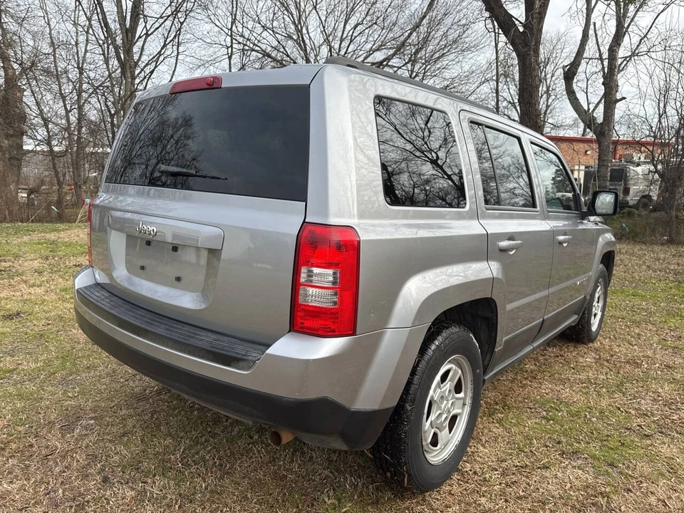 2016 Jeep Patriot - Image 14 of 15