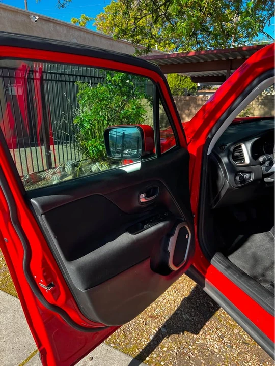 2016 Jeep Renegade - Image 9 of 14
