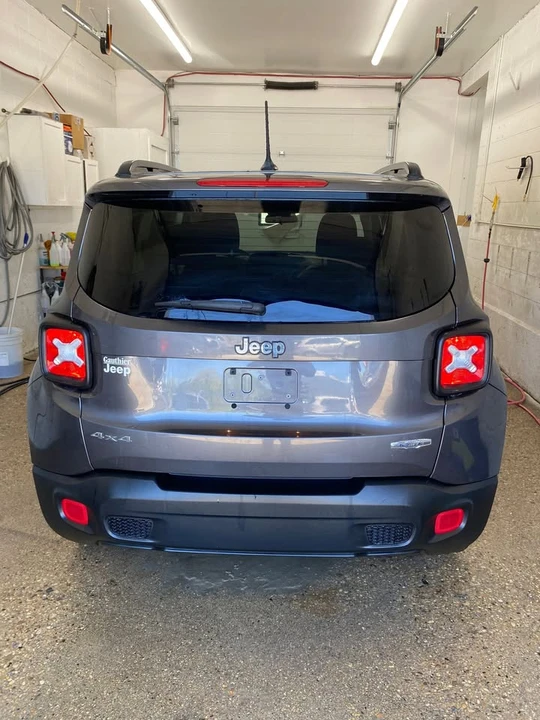 2016 Jeep Renegade - Image 8 of 20