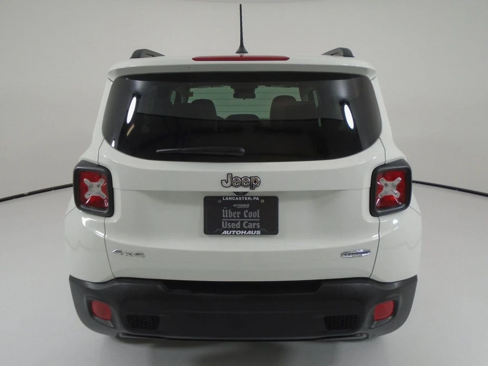 2016 Jeep Renegade - Image 6 of 12