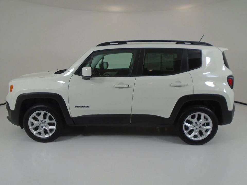 2016 Jeep Renegade - Image 4 of 12
