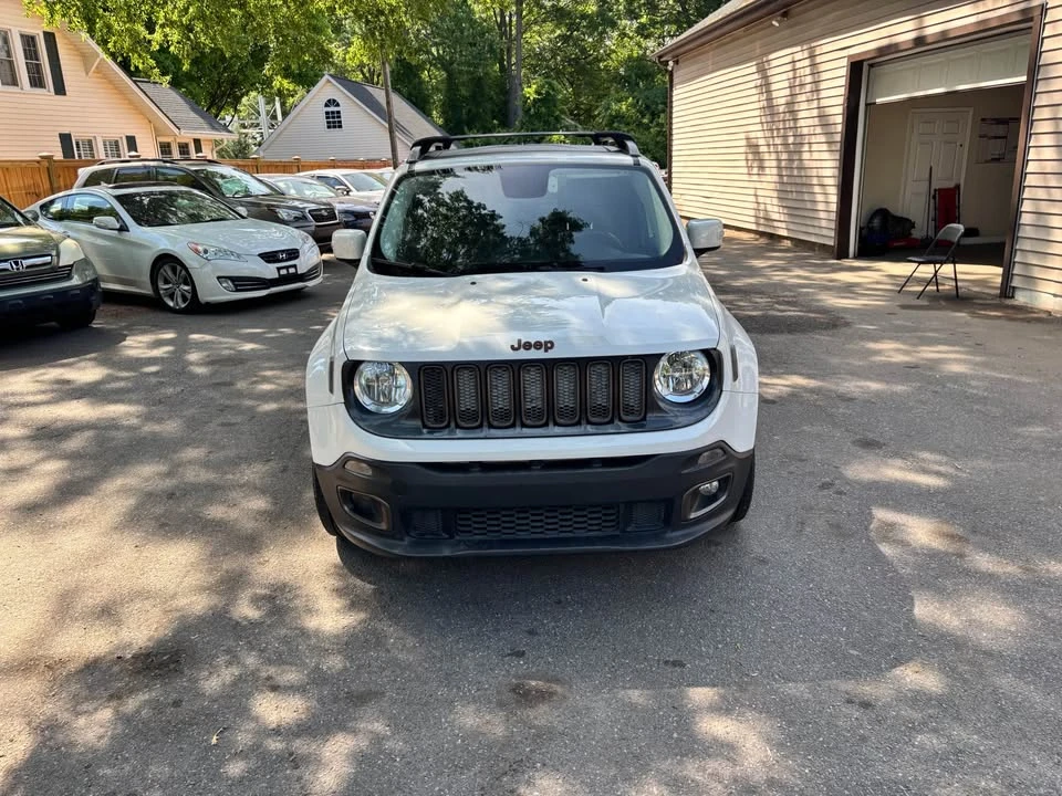 2016 Jeep Renegade - Image 2 of 18
