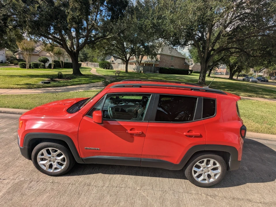 2016 Jeep Renegade - Image 12 of 17