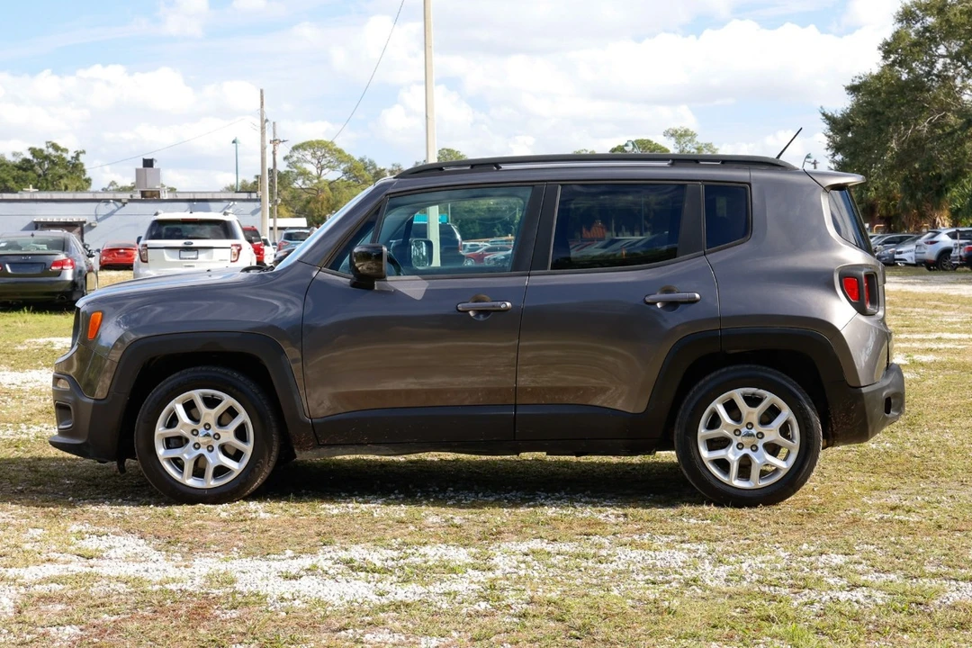 2016 Jeep Renegade - Image 3 of 21