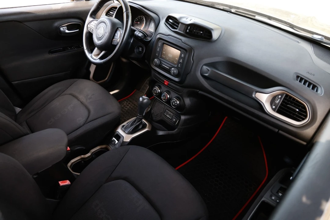 2016 Jeep Renegade - Image 15 of 21