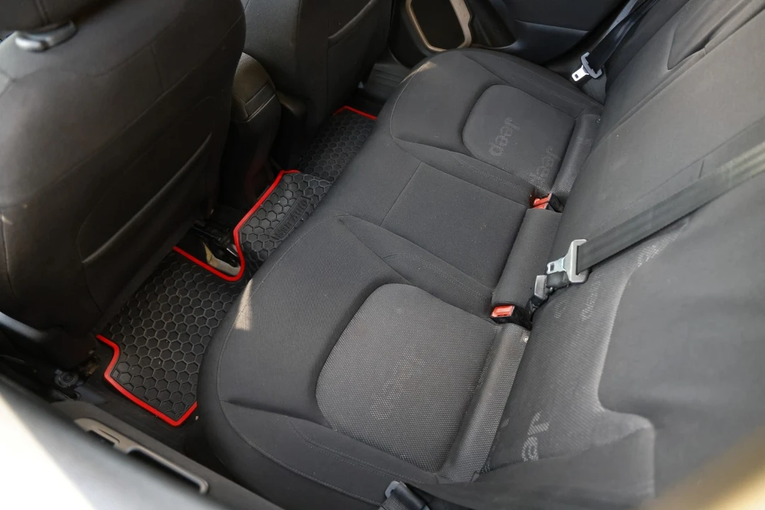 2016 Jeep Renegade - Image 10 of 21
