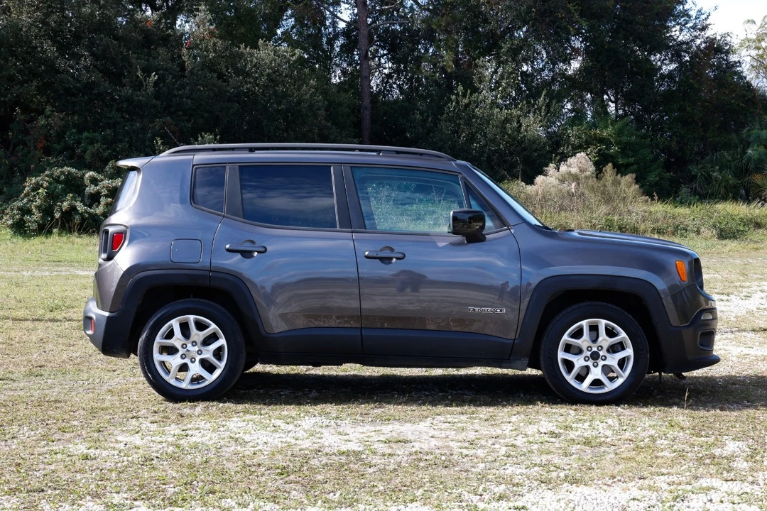 2016 Jeep Renegade - Image 13 of 21