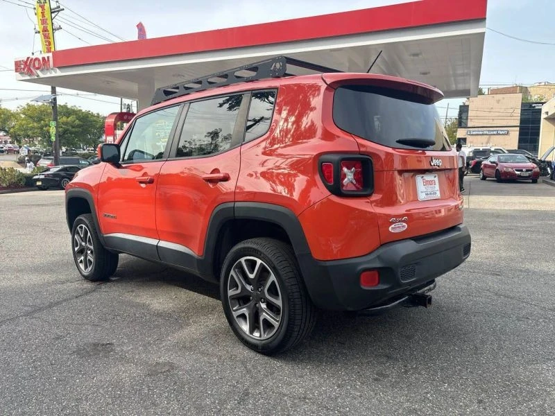 2016 Jeep Renegade - Image 4 of 12