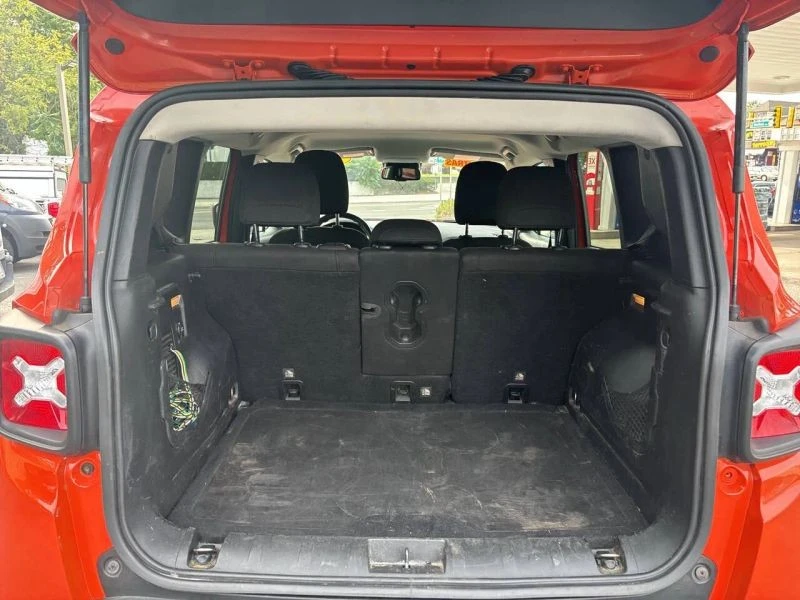 2016 Jeep Renegade - Image 10 of 12