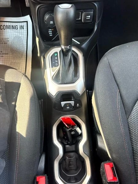 2016 Jeep Renegade - Image 11 of 12