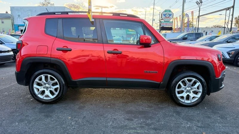2016 Jeep Renegade - Image 11 of 12