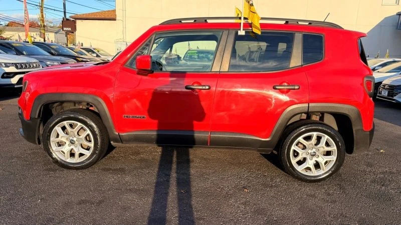 2016 Jeep Renegade - Image 10 of 12