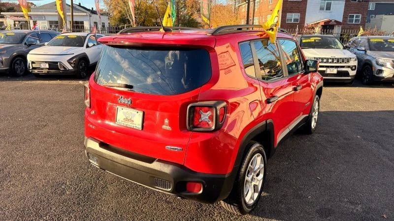 2016 Jeep Renegade - Image 7 of 12