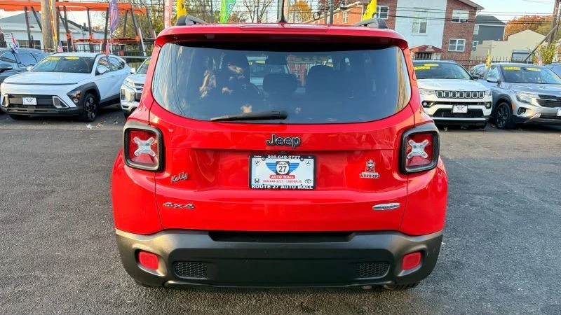 2016 Jeep Renegade - Image 6 of 12