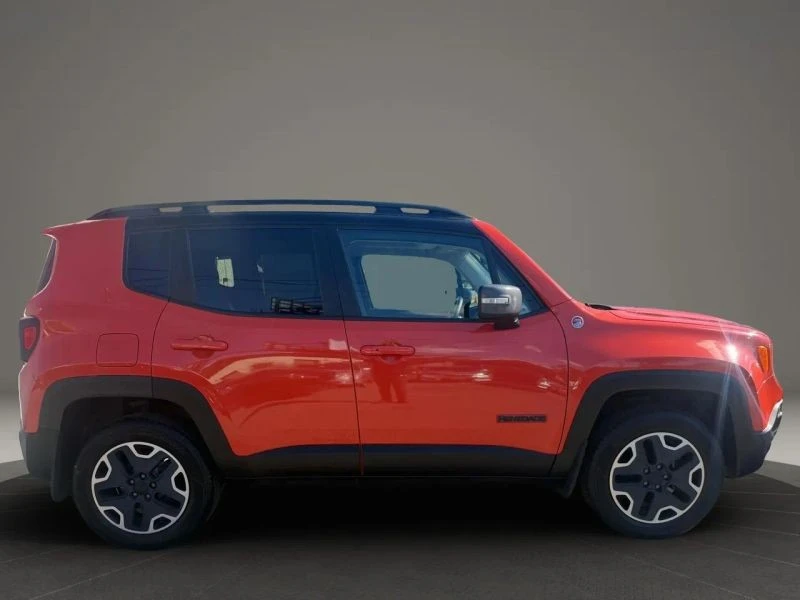 2016 Jeep Renegade - Image 4 of 12