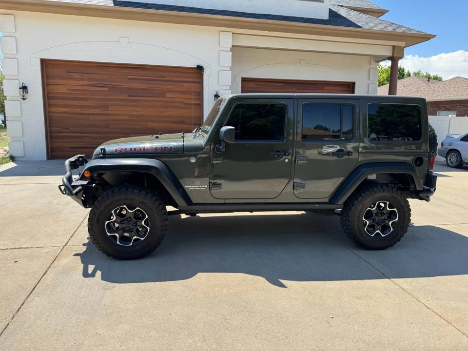 2016 Jeep JK Wrangler - Image 2 of 13