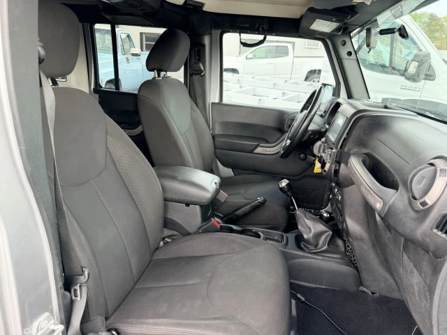 2016 Jeep Wrangler - Image 12 of 15