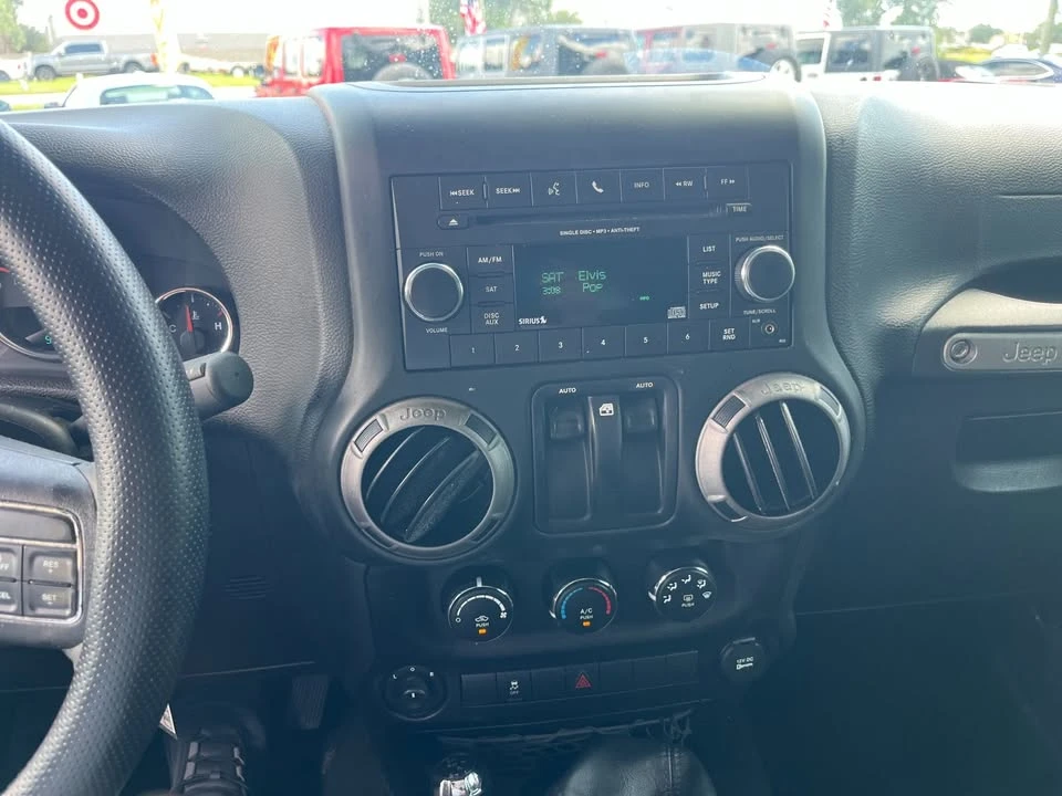 2016 Jeep JK Wrangler - Image 8 of 12