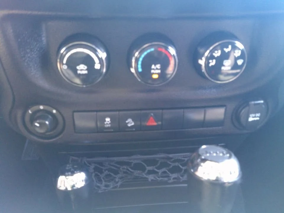 2016 Jeep JK Wrangler - Image 19 of 20