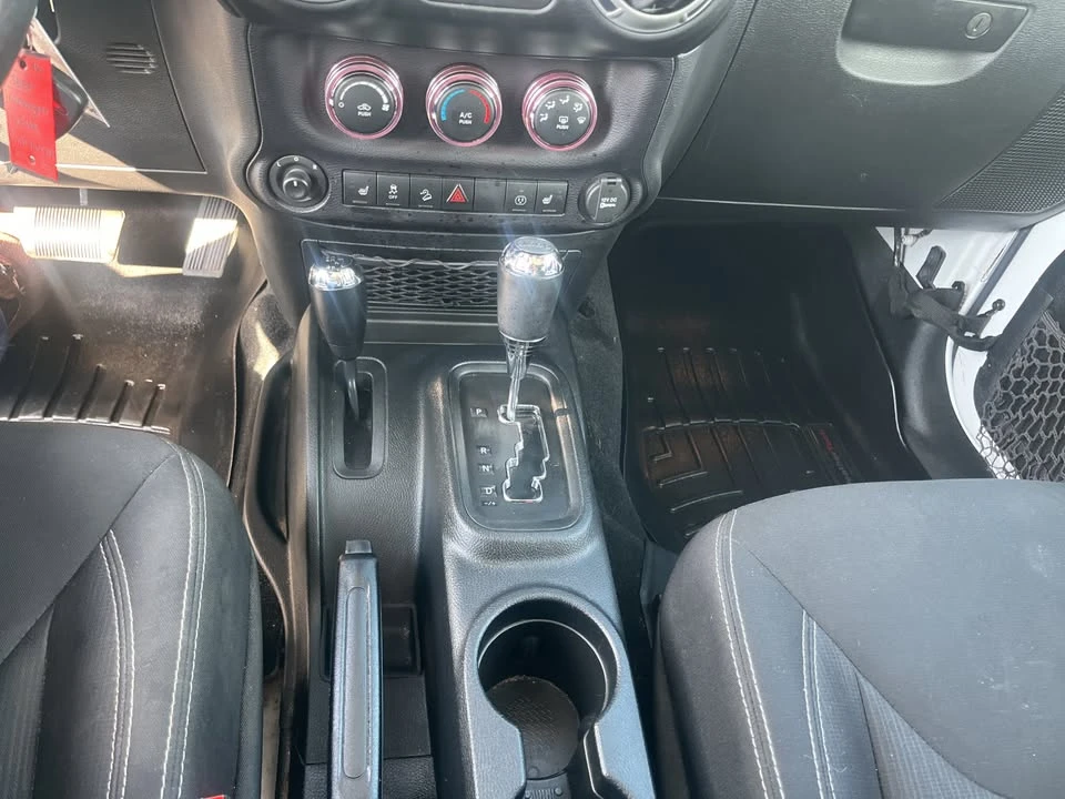 2016 Jeep JK Wrangler - Image 17 of 20