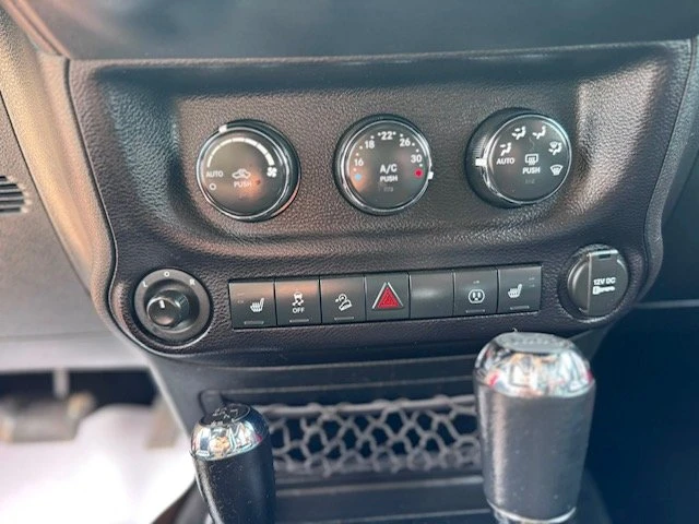 2016 Jeep JK Wrangler - Image 14 of 17